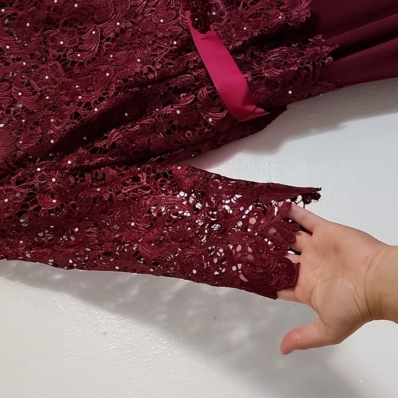 Formal gown - Picture 5 of 13